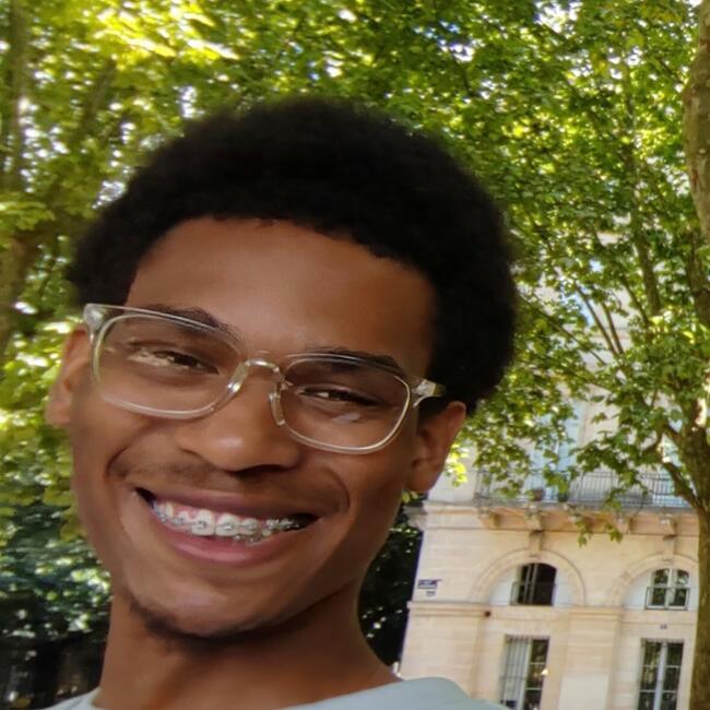 Babysitter in Villejuif: Yves-Jeremy