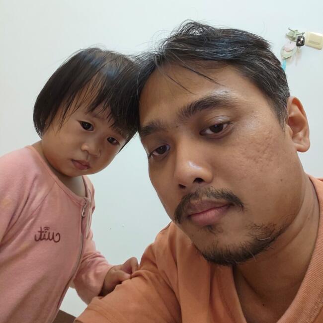 Babysitting job in Pamulang: Gede