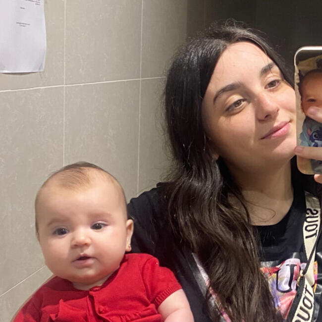 Babysitter in Llanera: Nayla