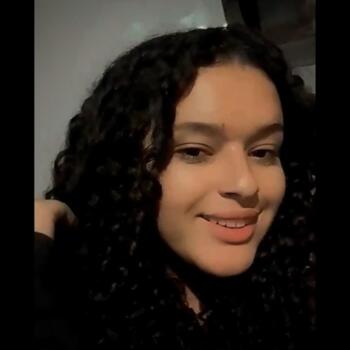 Babysitter in Petrolina: Natalia