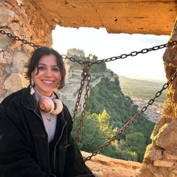 Nanny in Valencia: TONKA JOSEFINA