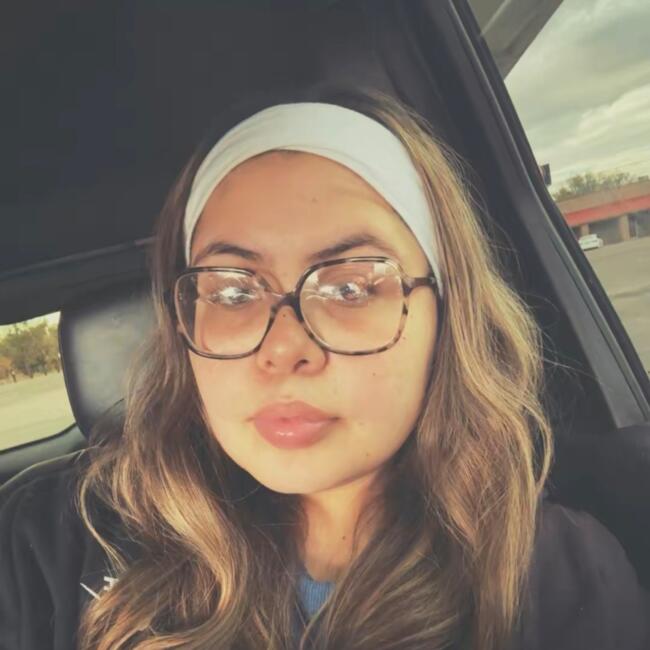 Babysitter in El Paso: Amanda