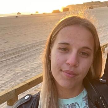 Babysitter in Olhão: Lara