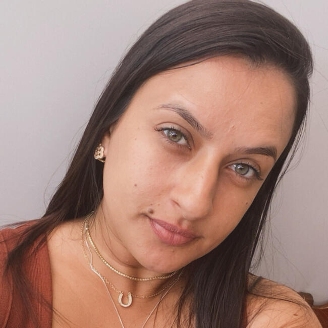 Babysitting job in Lagoa do Carro: Gabriela