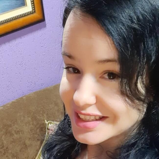 Babysitter in Petrópolis: Aline