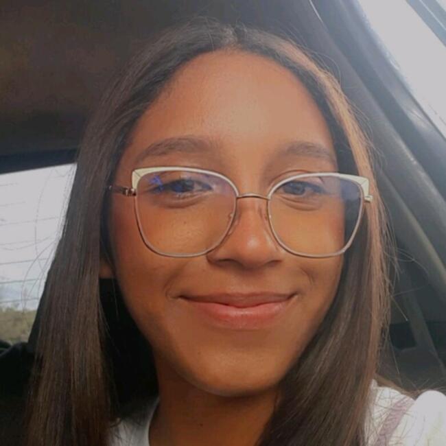 Babysitter in Palo Negro: Jeanykar