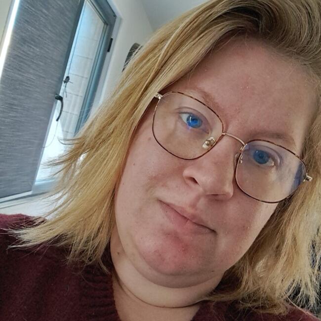 Babysitter in Sainte-Marie-des-Champs: Melissa