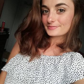 Baby-sitter Pessac: Dorothée