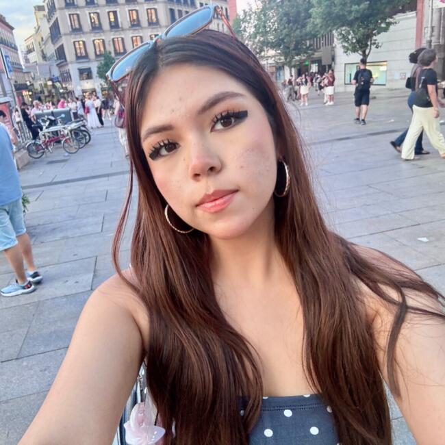 Babysitter in Lima: Leticia