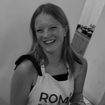 Babysitter in La Panne: Sara