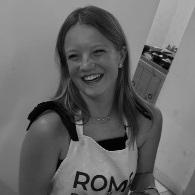 Babysitter in De Panne: Sara