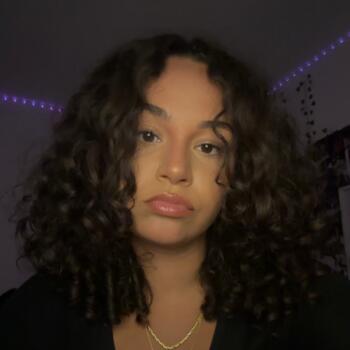 Babysitter in Toulon: Khetiya