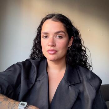 Babysitter em Vila Nova de Gaia: Rebecca