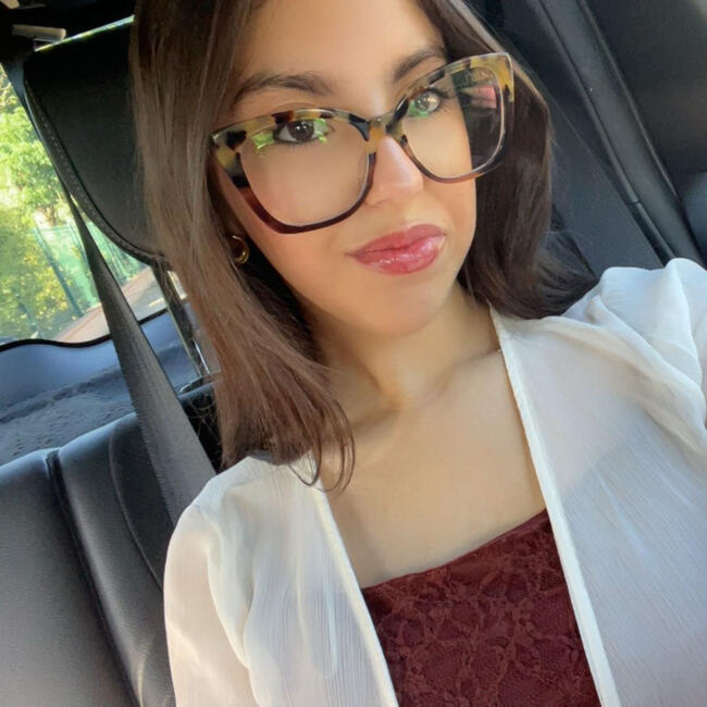 Babysitter in Saint-Alban: Haifaa