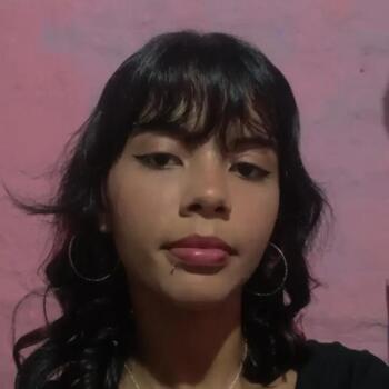 Babysitter in Belém: Pamela Cristina