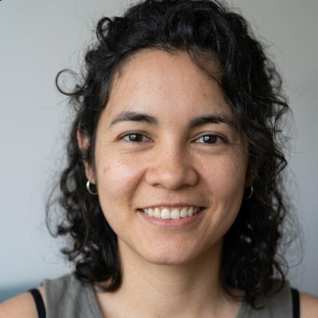 Babysitter in Elche: Pamela