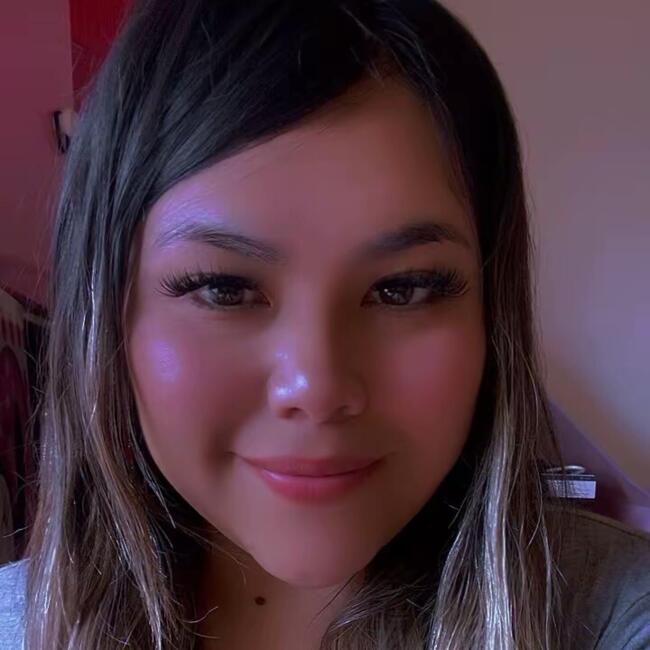 Babysitter in Pilar: Tania soledad