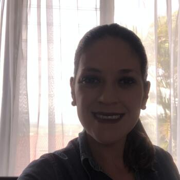 Niñera en Paraíso: Ana Yancy