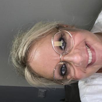 Babysitter Job in Mouscron: Babysitter Job Helene