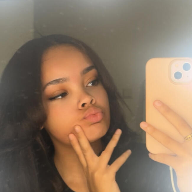 Babysitter in Amsterdam: Lequisha