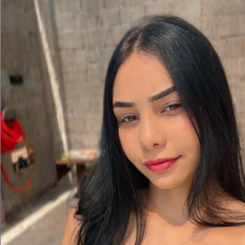 Babysitter in Uberaba: Yasmin