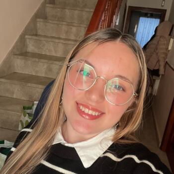 Niñera en Tomelloso: Paula