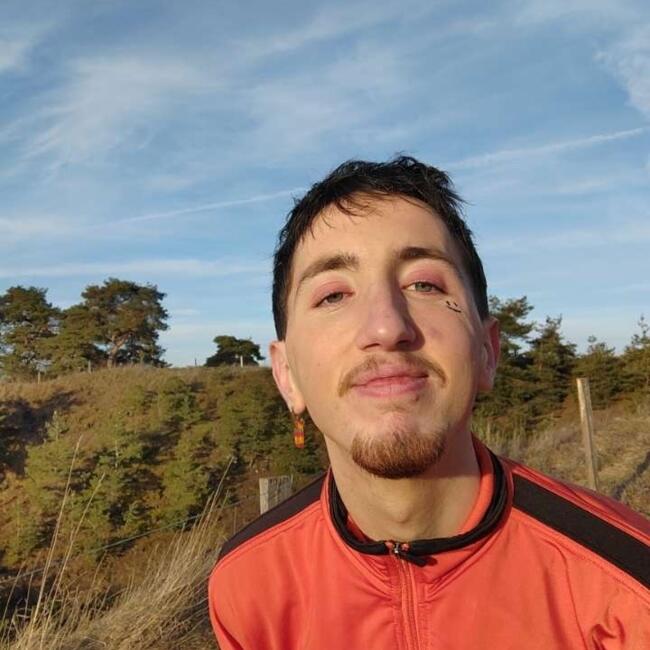 Babysitter in Scy-Chazelles: Angel