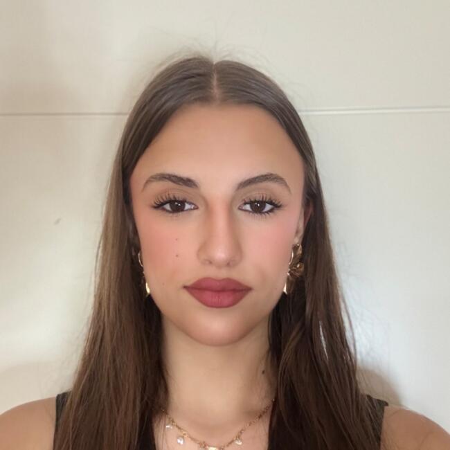 Babysitter in Camarma de Esteruelas: Marta