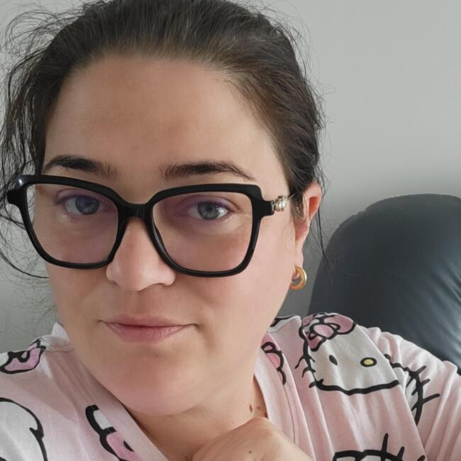 Nounou à Ichtegem: Nicoleta