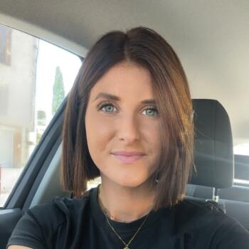 Babysitter in Les Pennes-Mirabeau: Lorina