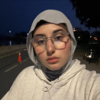 Babysitter in Oakville: Elifnur