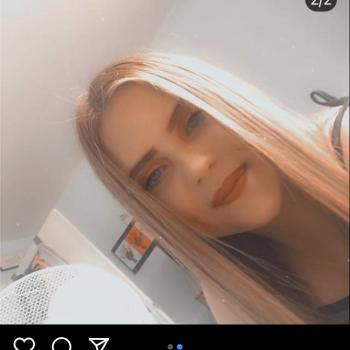 Babysitter Rushden: Lily