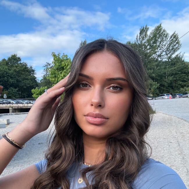 Babysitter in Noisy-le-Sec: Emma