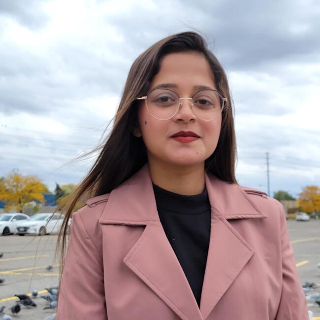 Babysitter in Toronto: Moon