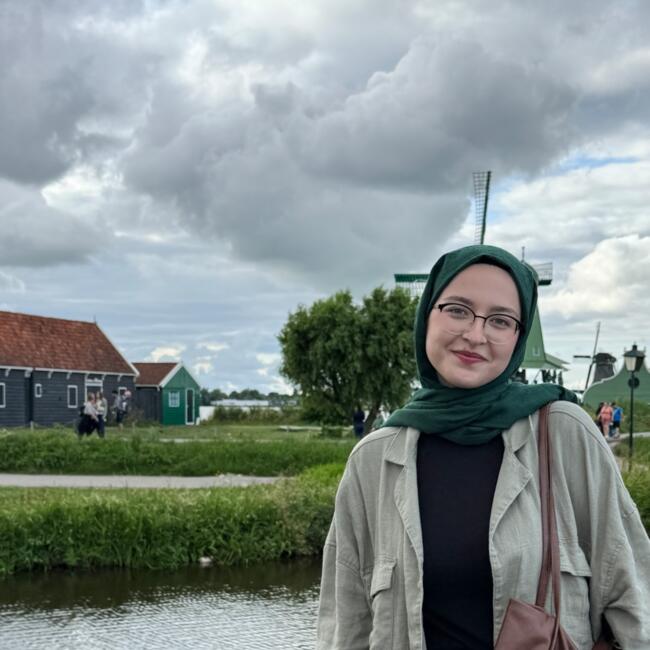 Babysitter in Warsaw: Zeynep Daldaban