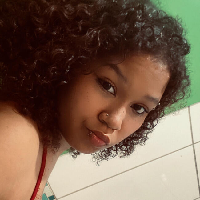 Babysitter in Apucarana: Agatha