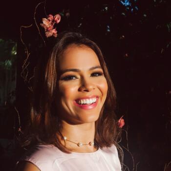 Babysitter in Mirandela: Thatiane