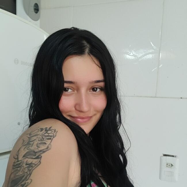 Babysitter in Florianópolis: Nicole