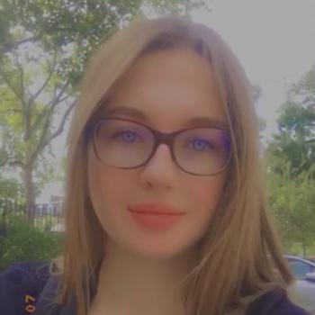 Baby-sitter in Clichy: Juliette