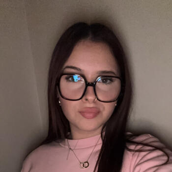 Babysitter Cherbourg: Louna