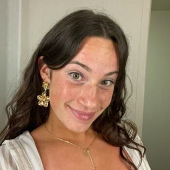 Babysitter in Nantes: Cloé