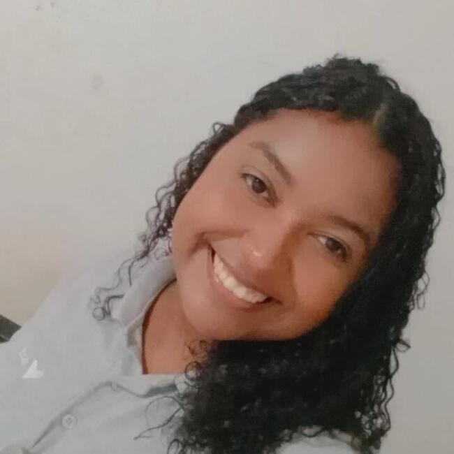 Babysitter in Serra: Fabricia