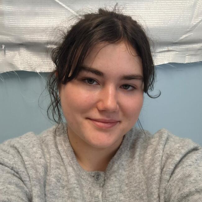 Babysitter in New Plymouth: Ella
