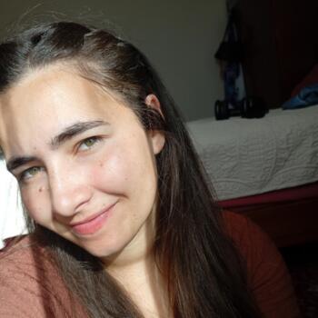 Babysitter Dagenham: Andressa