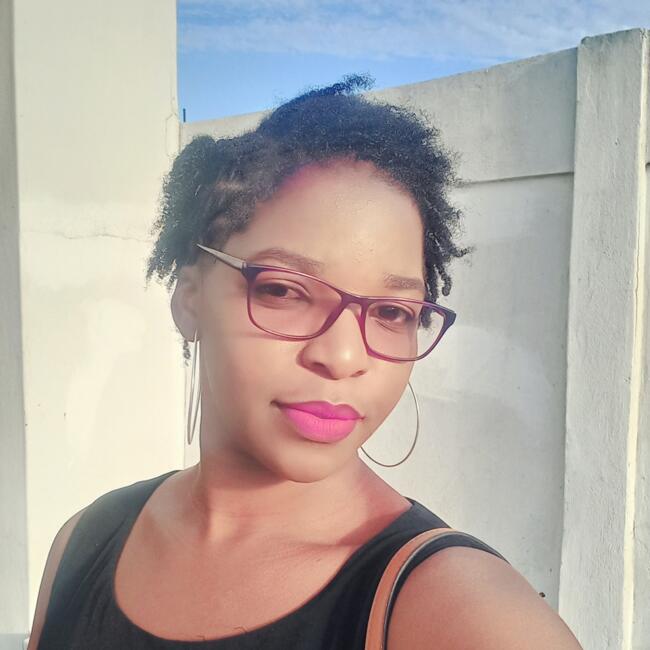 Babysitter in Cape Town: Tracy