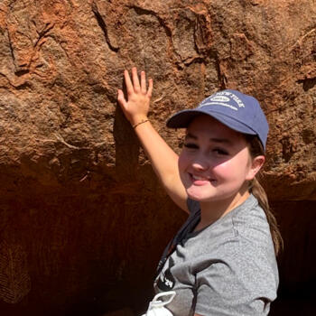 Babysitter Melbourne: Lily