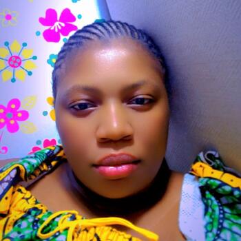 Nanny in Dubai: Virginie