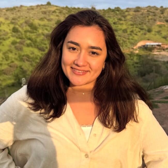 Babysitter in Paine: Francisca