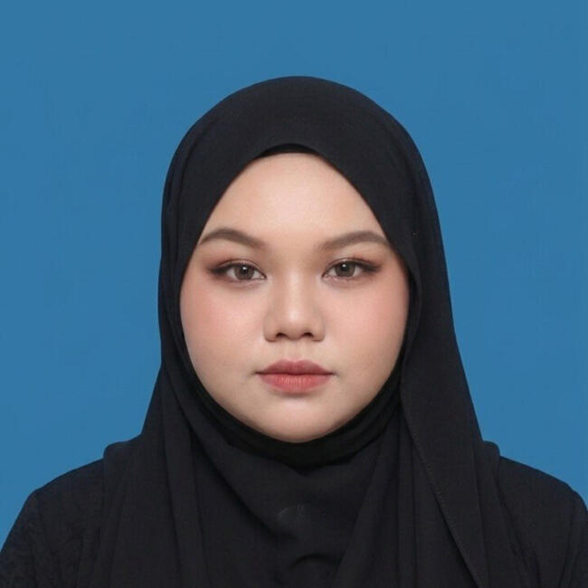Pengasuh di Lumut: Sofea