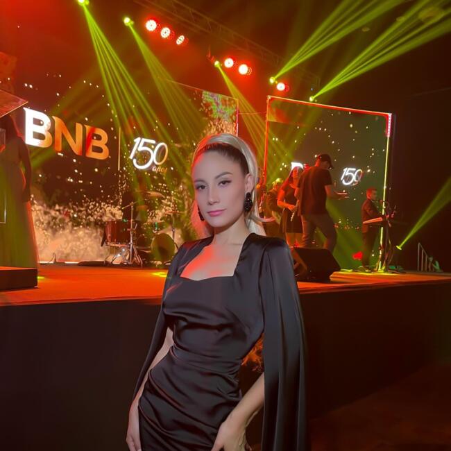 Babysitter Job in Hamburg: Reachel